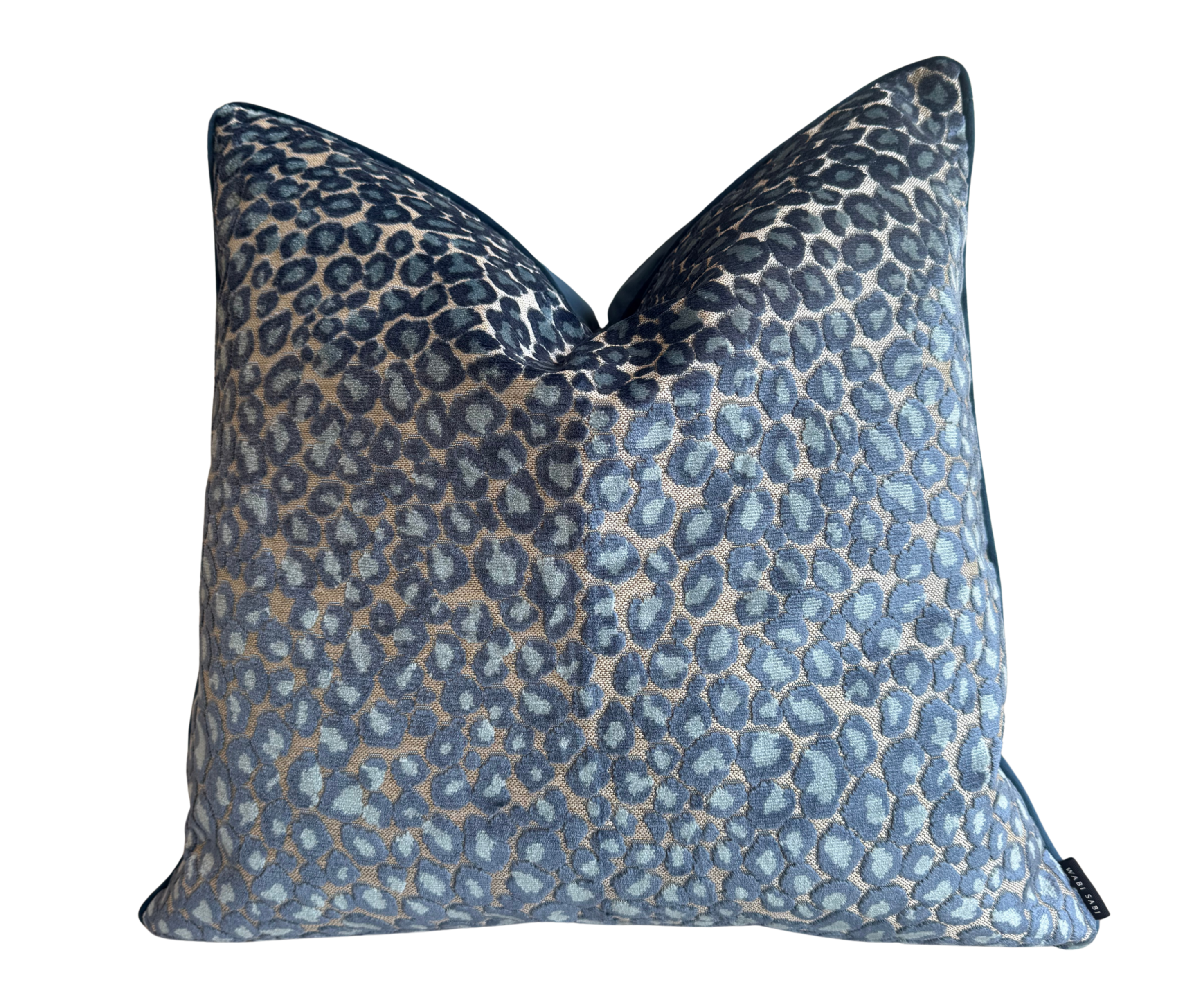 AMUR Cushion – WATERFALL