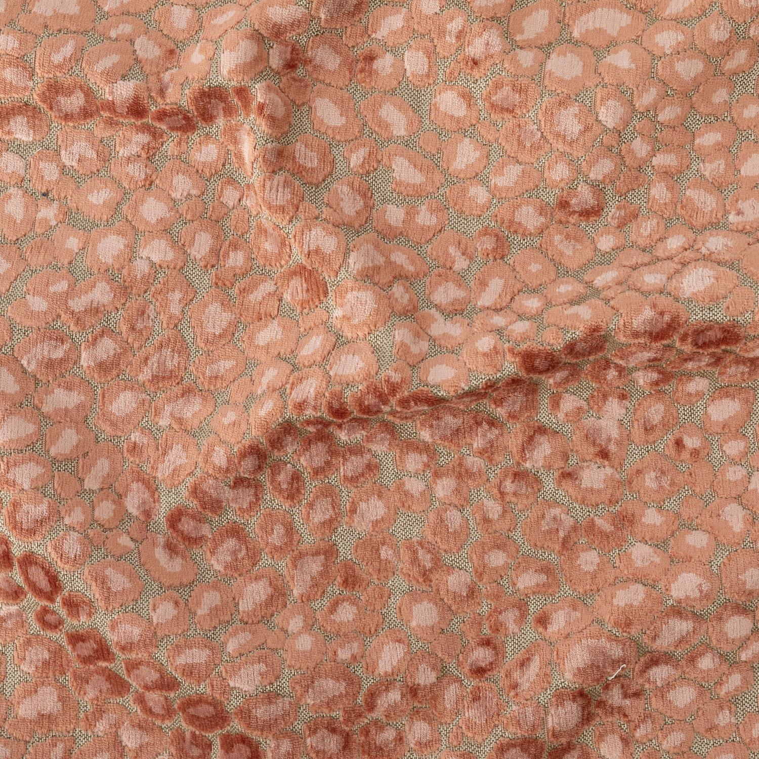 AMUR Cushion – ROSE QUARTZ